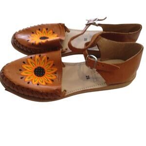 Caeahis Mexican sunflower leather sandals handmade 10W artisan ethnic western